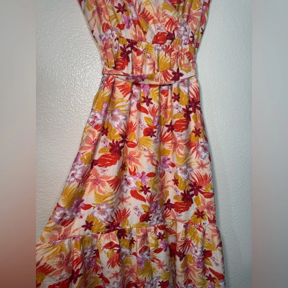 Lush Floral V‑Neck Maxi Dress in Pink, Yellow & Red